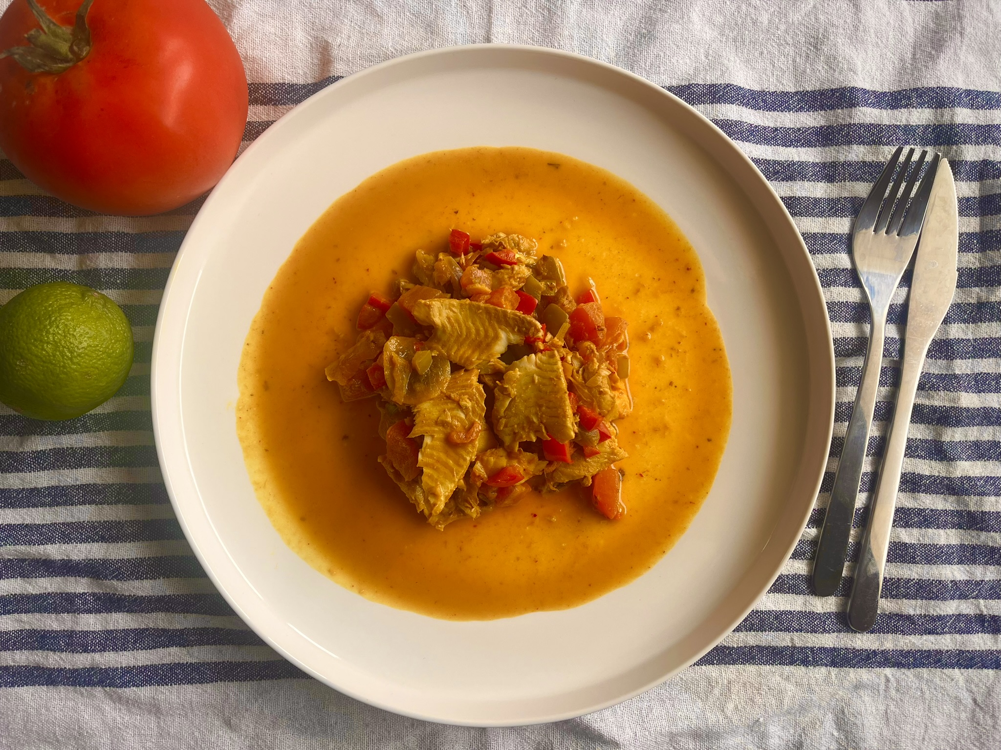 Poisson au curry de Madras au lait de coco